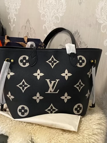Louis Vuitton M58907 Neverfull MM photo review